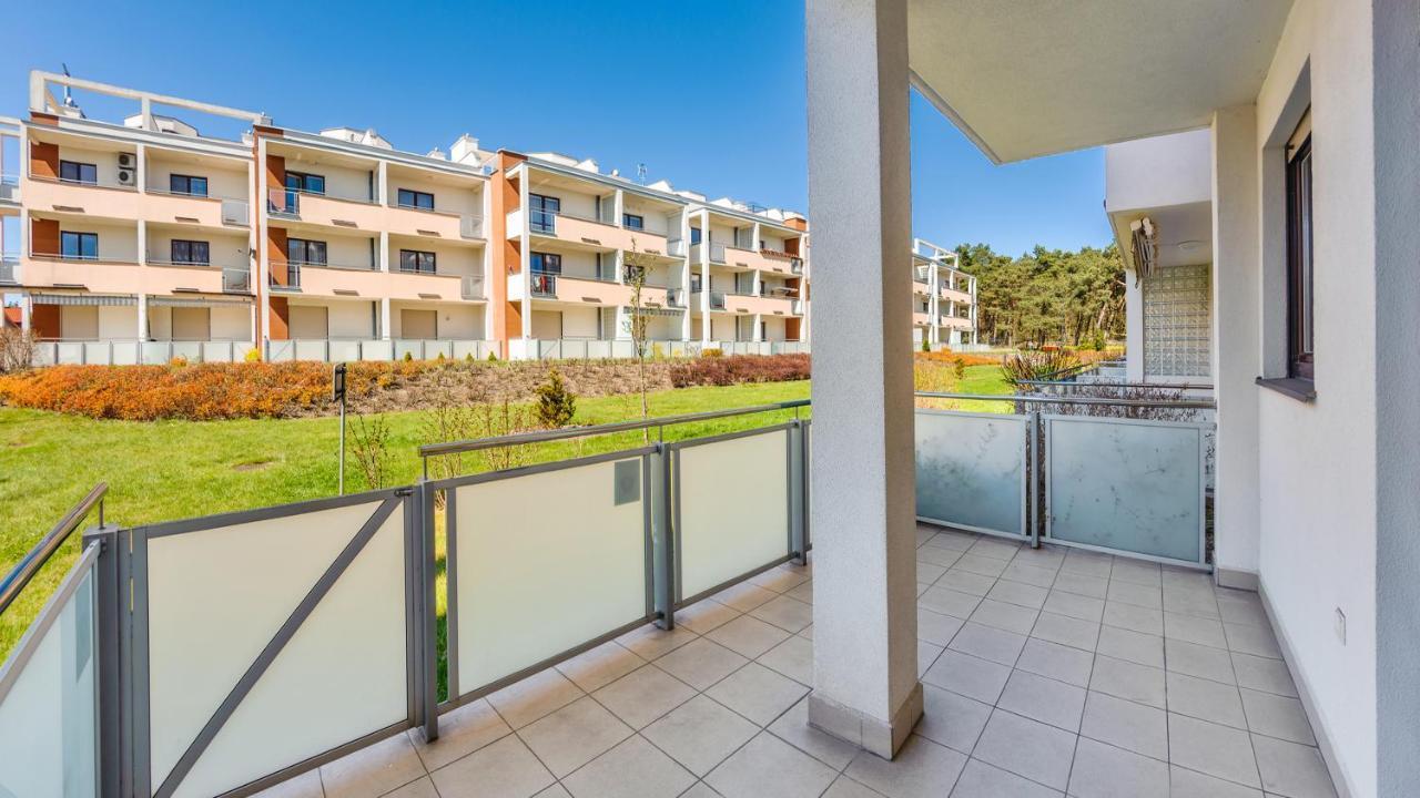 Apartamenty Sun & Snow Bursztynowe Osiedle Jantar - Otoczone Lasem, Plac Zabaw Buitenkant foto
