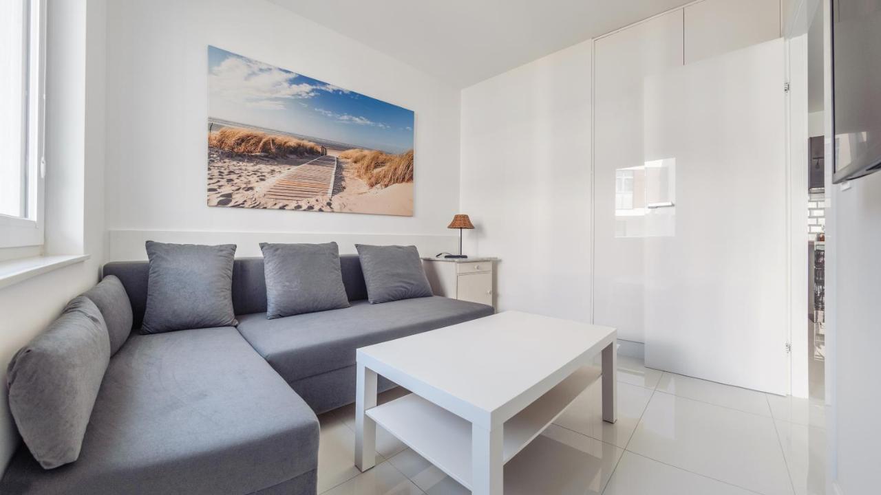 Apartamenty Sun & Snow Bursztynowe Osiedle Jantar - Otoczone Lasem, Plac Zabaw Buitenkant foto