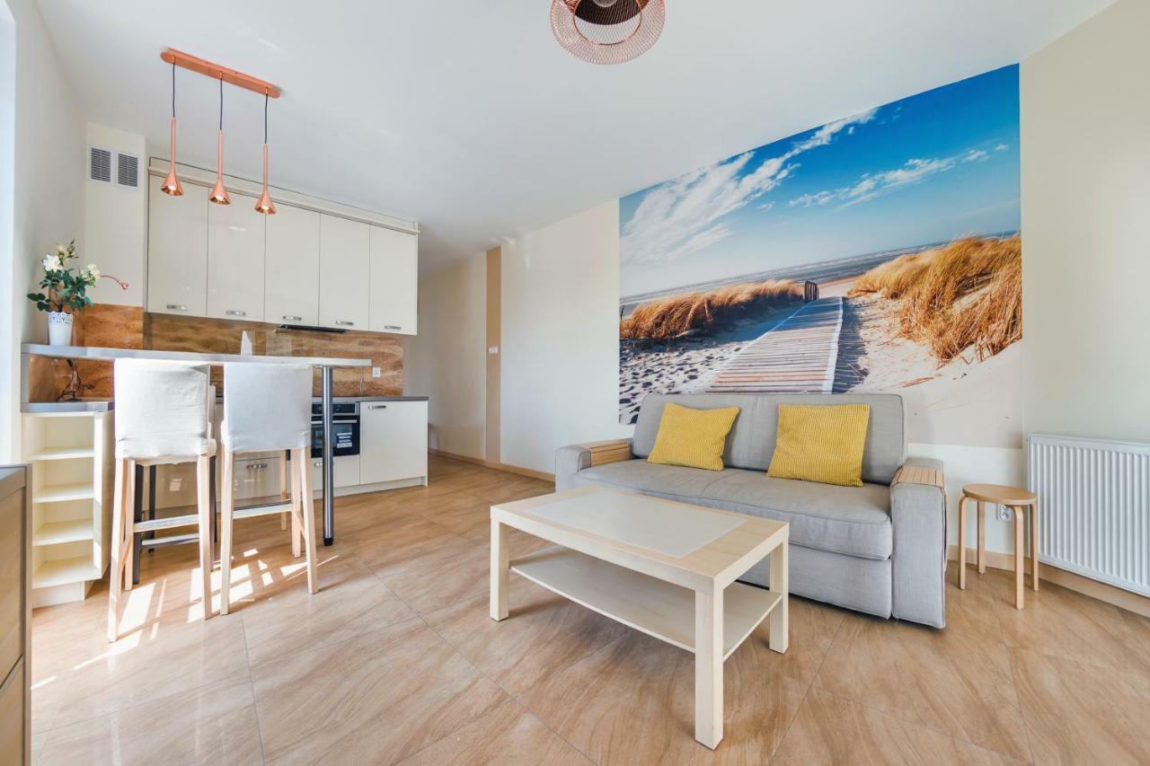 Apartamenty Sun & Snow Bursztynowe Osiedle Jantar - Otoczone Lasem, Plac Zabaw Buitenkant foto